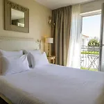 Le Martray ホテル
