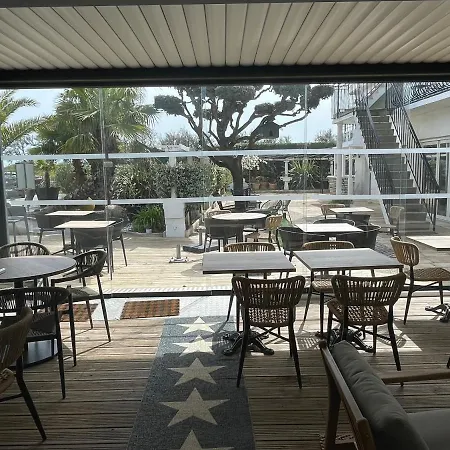 Szálloda Le Martray